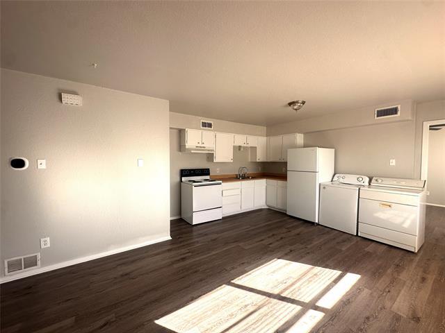 Foto del edificio - 1826 Spring Lake W