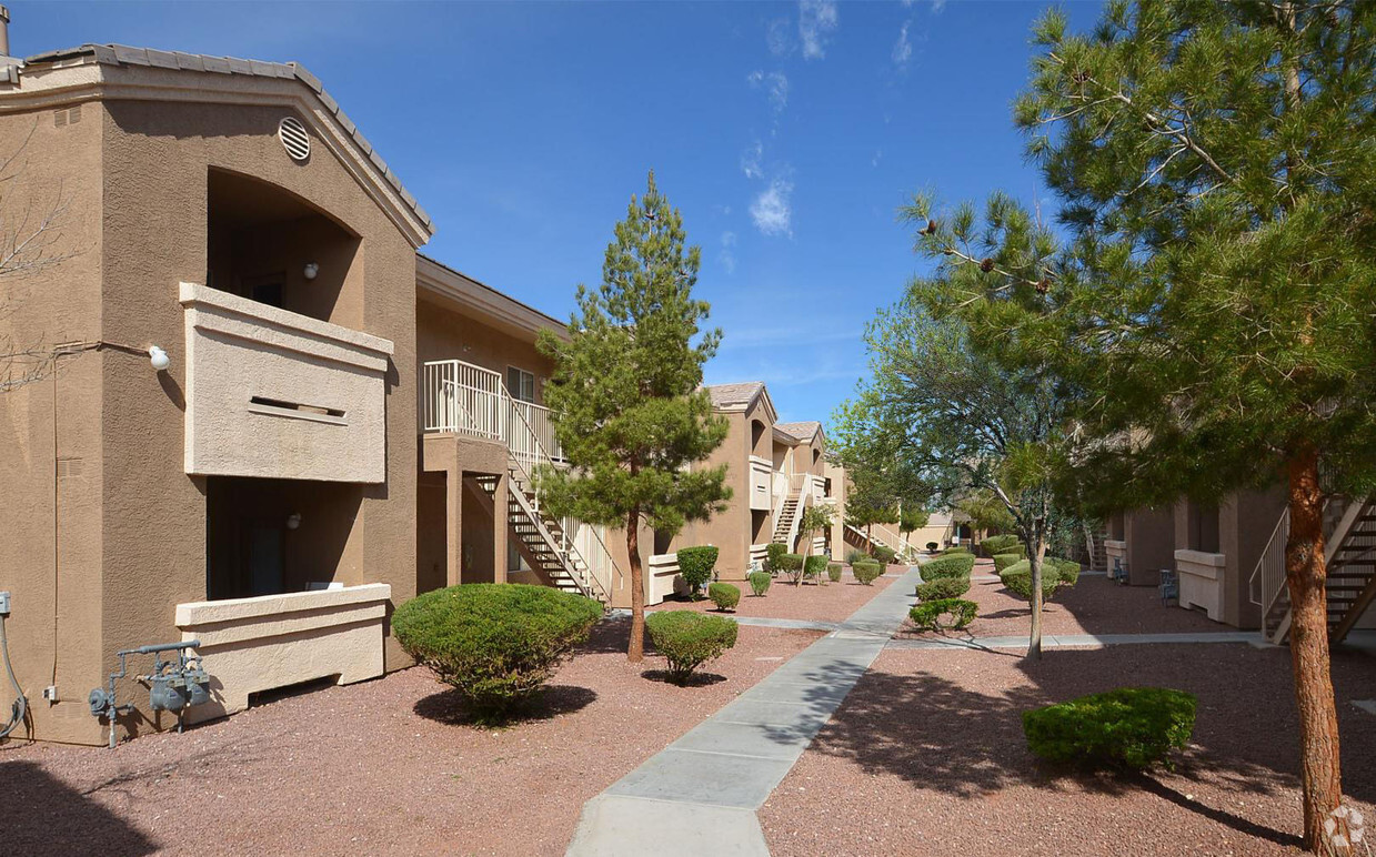 Primary Photo - Tierra Ridge Apartments