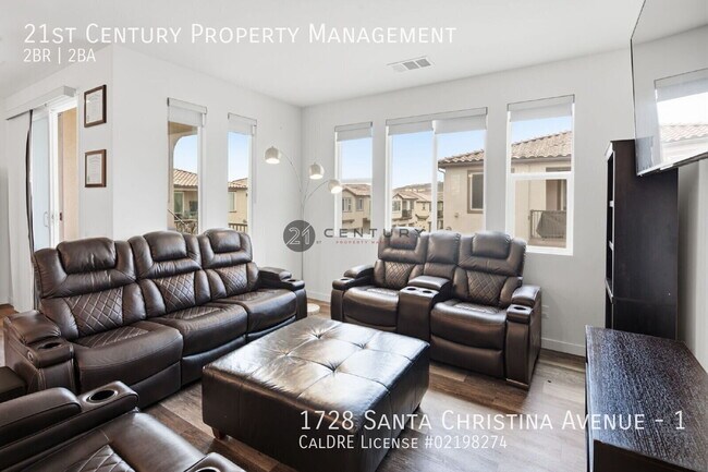Foto del edificio - 1728 Santa Christina Ave