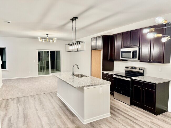 Foto del edificio - 4840 Ludlow Ln