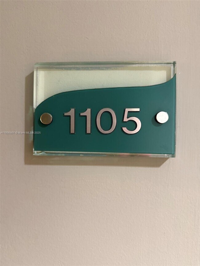 Foto del edificio - 170 SE 14th St