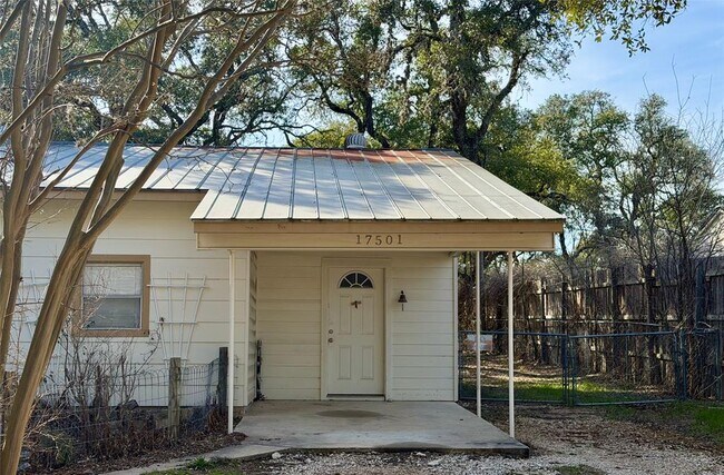Foto del edificio - 17501 Ranch to Market Rd 150