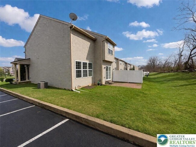 Foto del edificio - 5133 Dogwood Trail