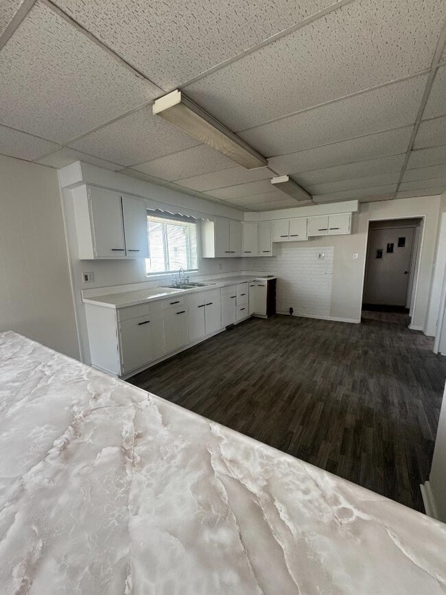 Foto del edificio - 925 W Buffalo St