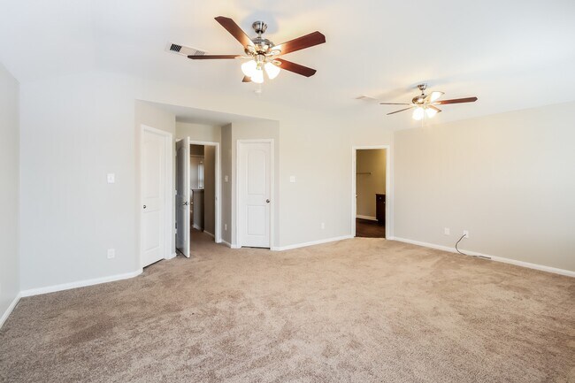 Building Photo - 24099 Wilde Dr