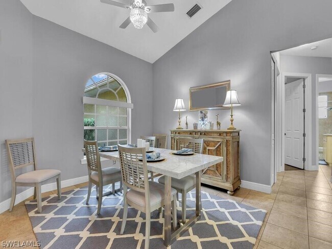 Building Photo - 10861 Pond Ridge Dr
