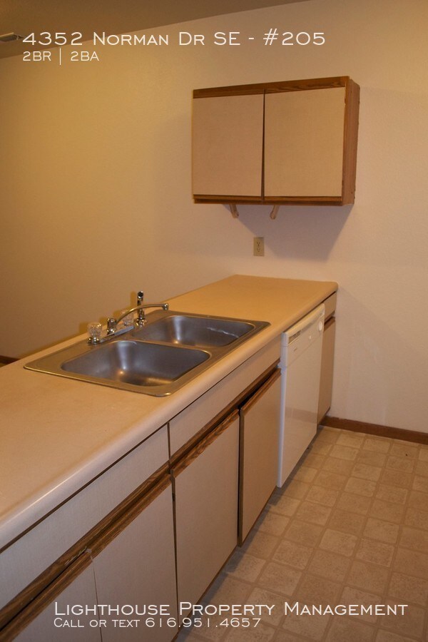 Foto del edificio - 4352 Norman Dr SE