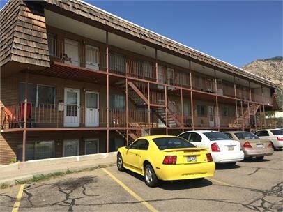 Primary Photo - 3460 Brinker Ave