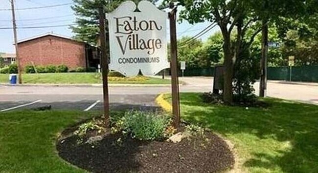 Foto del edificio - Sleek 2 Bd 1 Bath Condo in Eaton Village H...