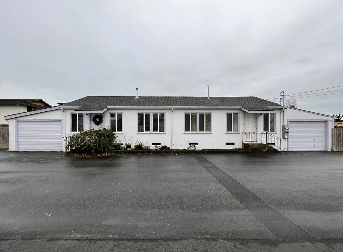 4056 Walnut Dr Unit E, Eureka, CA 95503 Apartments in Eureka, CA