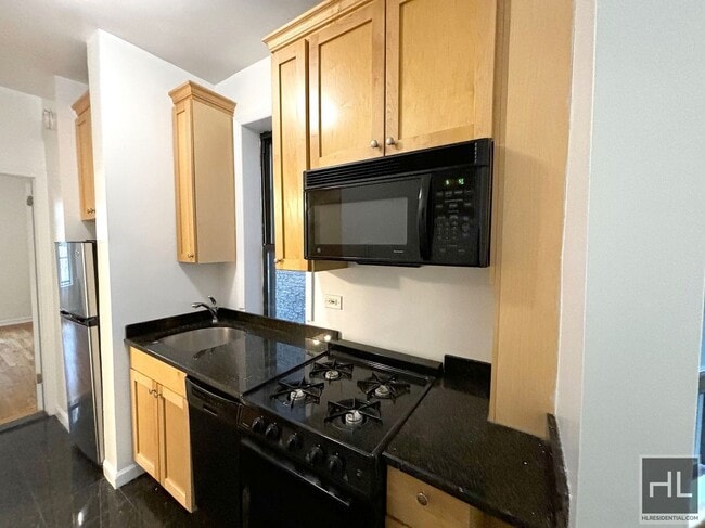 Building Photo - East 84th Street