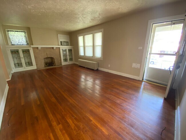 Photo - 1921 Morrell St Apartment