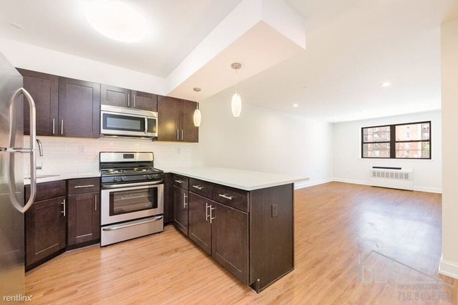 Building Photo - 380 Lefferts Ave