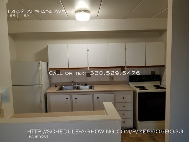 Building Photo - 1442 Alphada Ave