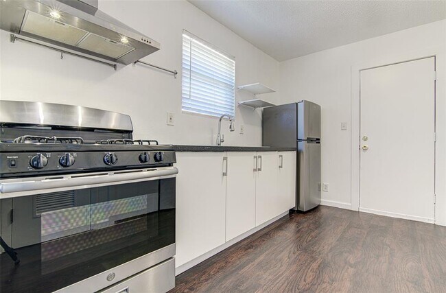 Foto del edificio - 912 Catalpa St