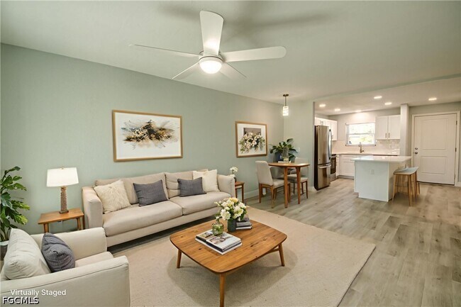 Foto del edificio - 16881 Davis Rd