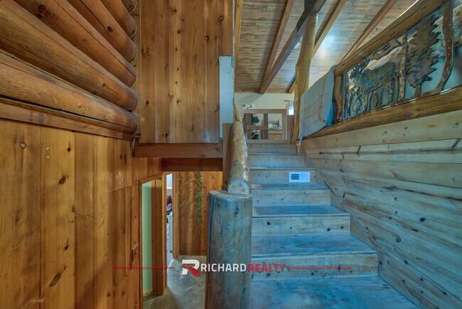 Foto del edificio - 324 5th Ave S