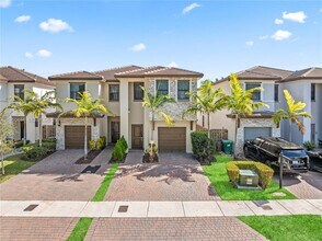 Building Photo - 25557 SW 109th Ave