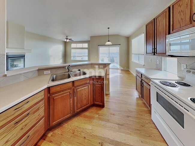 Building Photo - 6004 E 113th Ave