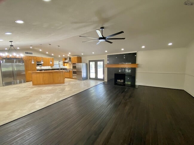 Building Photo - 4514 Shady Ln