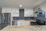 Kitchen - 921 N 7th Ave