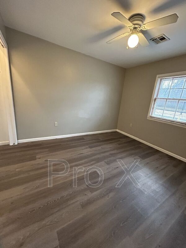 Foto del edificio - 913 E Quincy St