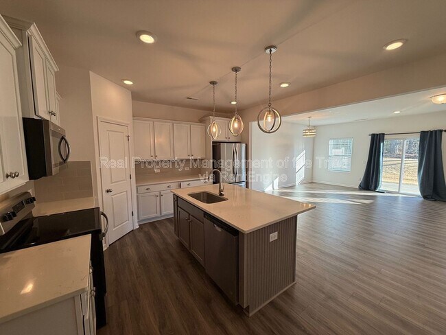 Foto del edificio - 206 Solacium Ln