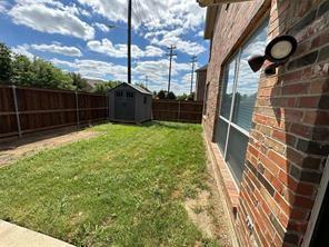 Building Photo - 9904 Sourwood Dr