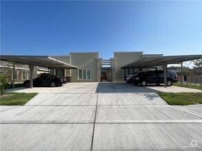 Building Photo - 2202 Taxco Ct