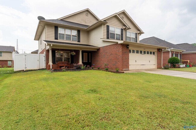 Foto del edificio - 2524 Oak Pl Dr SE