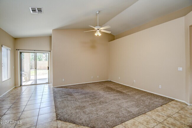 Building Photo - 40614 N Key Ln
