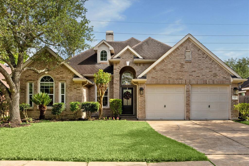 Foto principal - 3231 Summerland Dr