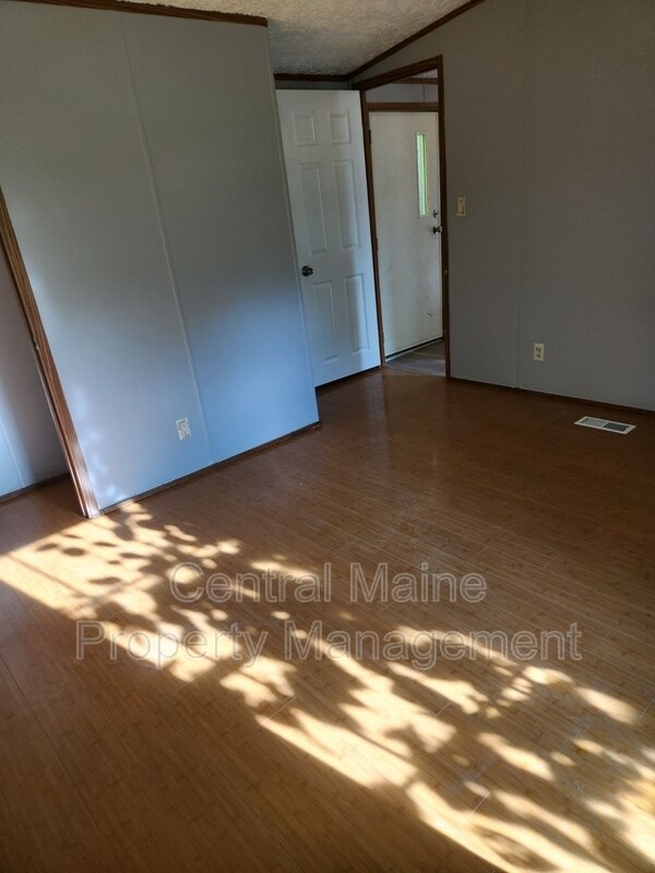 10 Austin Dr, Orono, ME 04473 House Rental in Orono, ME