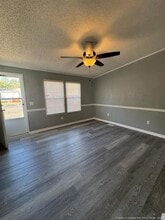 Building Photo - 114 Oak St