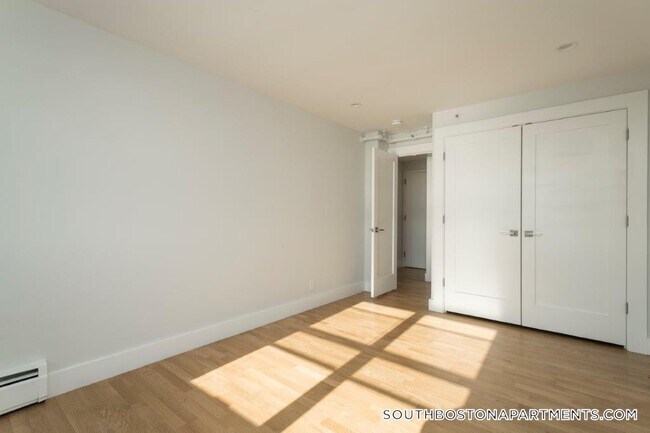 Foto del edificio - 1410 Columbia Rd