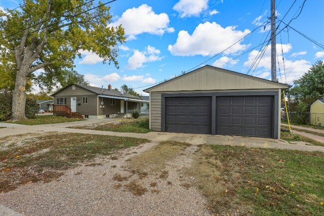 Foto del edificio - 2104 Prairie Ave