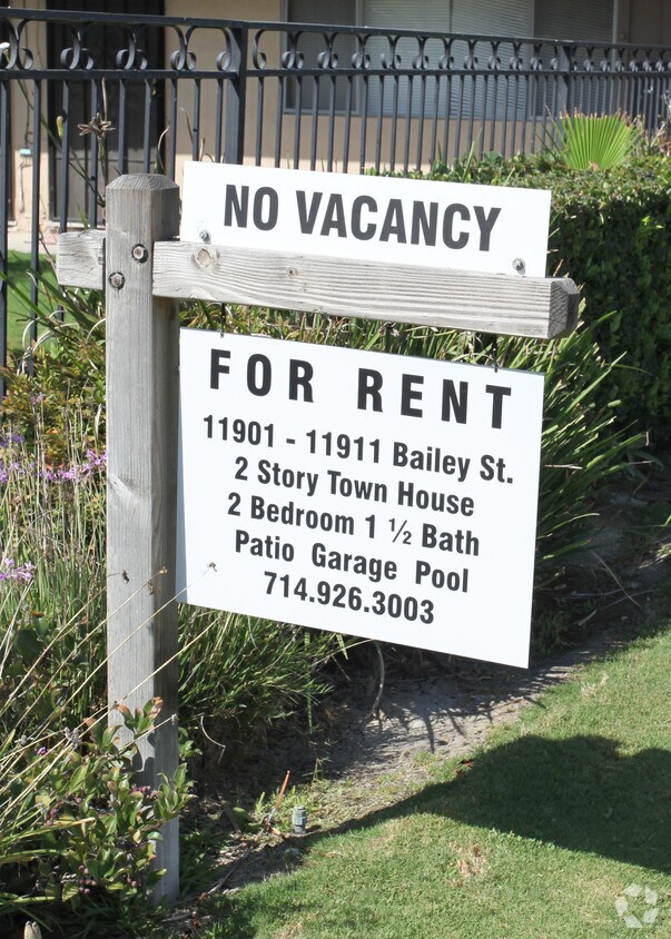 Foto del edificio - 11901 Bailey St