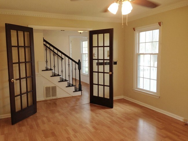 Building Photo - 1128 Kittery Dr
