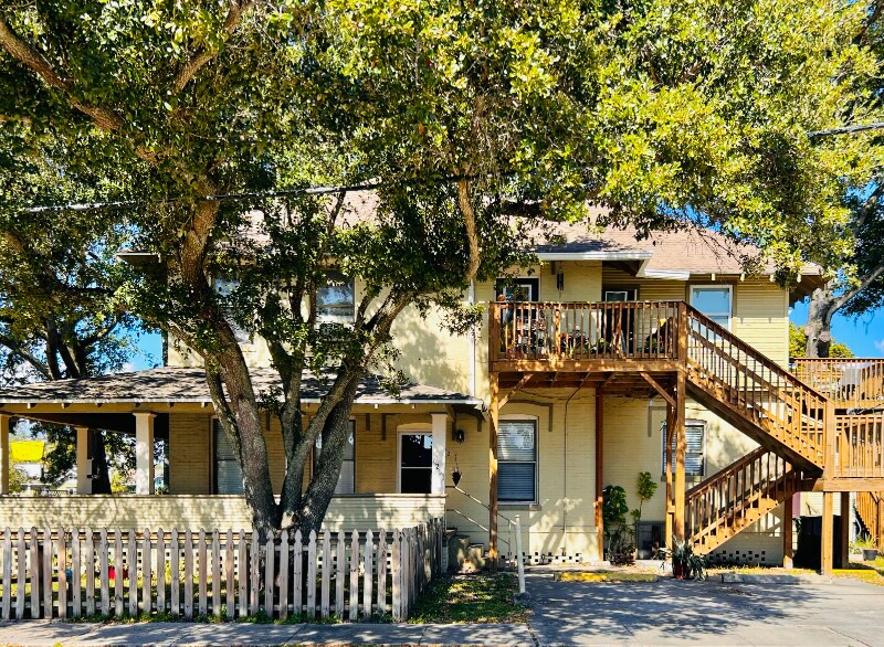 4201 N Nebraska Ave Unit Loft4, Tampa, FL 33603 Room for Rent in