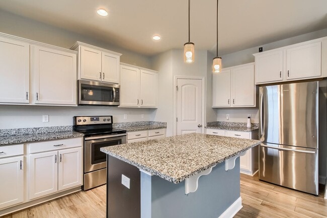 Building Photo - 4440 Lord Mario Ct