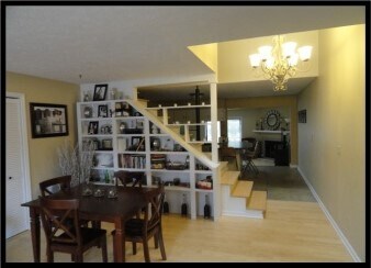 Building Photo - 518 Ledgeview Ct