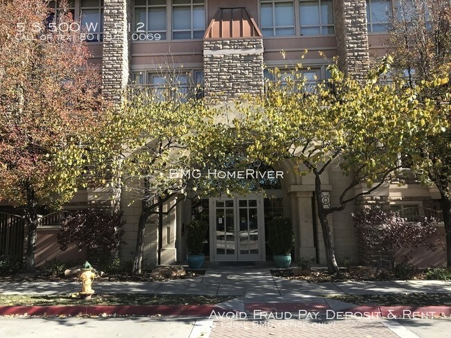 Building Photo - 1 bedroom condo in the heart of downtown SLC!