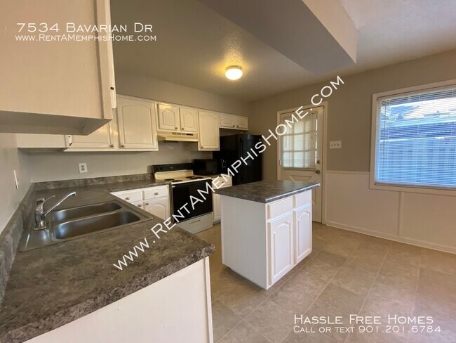 Building Photo - 7534 Bavarian Dr
