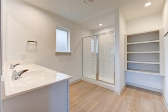 Building Photo - 7715 Smooth Vly Ct