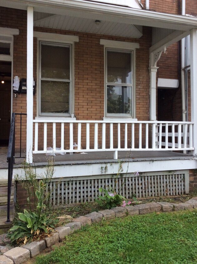 Primary Photo - Coming soon! 1 Bedroom unit in York