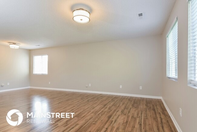 Building Photo - 5719 Waterpoint Dr