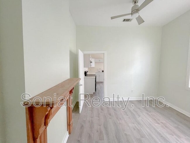 Building Photo - 4222 Baudin Street