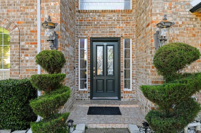Building Photo - 2014 Rumson Dr