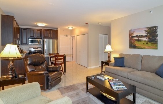 Living Room - 630 N State St