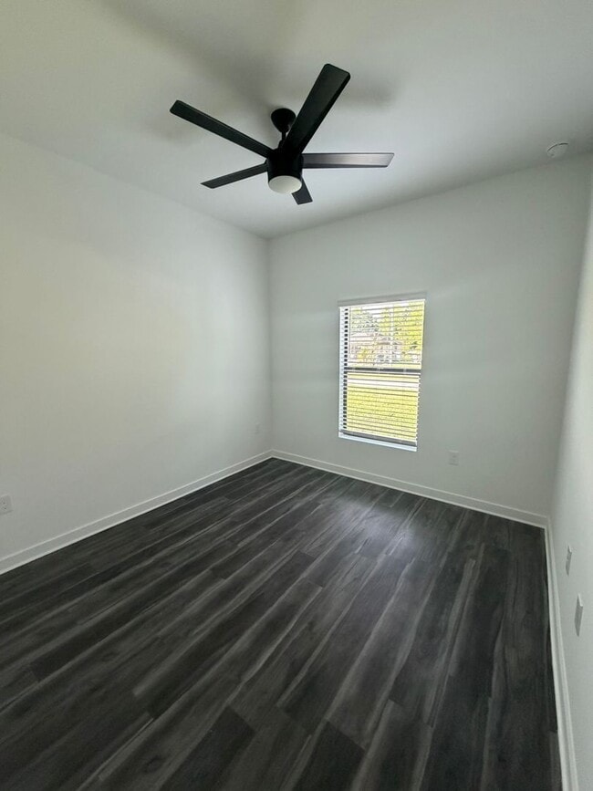 Foto del edificio - 5127 25th St SW